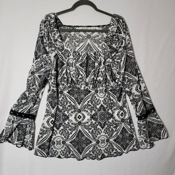 CATO Womens Tunic Top Lace Accented Bell Sleeves Size18/20W Black & White Y2K - Picture 2 of 13